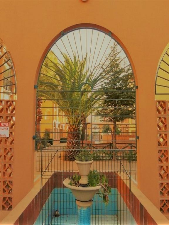 Hotel Alhambra Агд Экстерьер фото